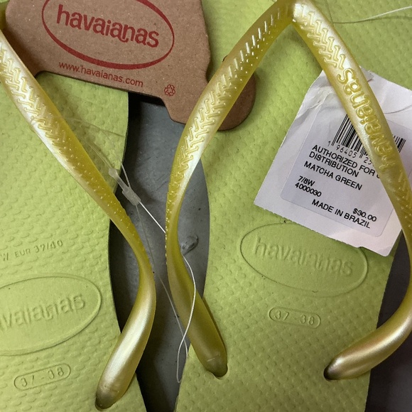 NWT Havaianas Slim Matcha Green Flip Flops 7/8 - Picture 2 of 2